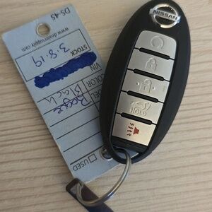 Nissan Rogue Key Fob 2019